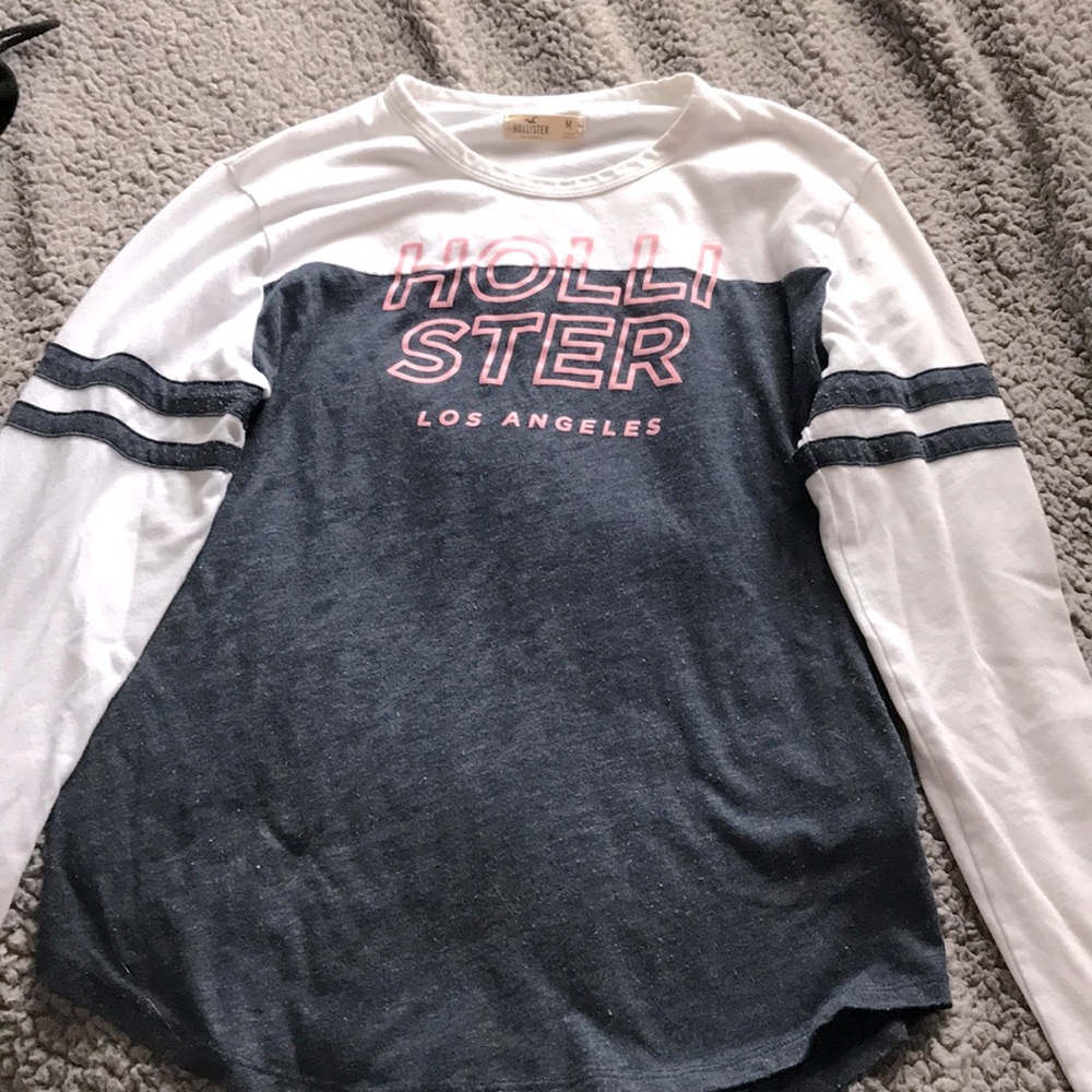 Hollister shirt, Size Medium
